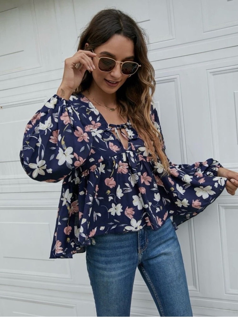 SHEIN Navy Blue Floral Babydoll Blouse with Keyhole Cutout Tie